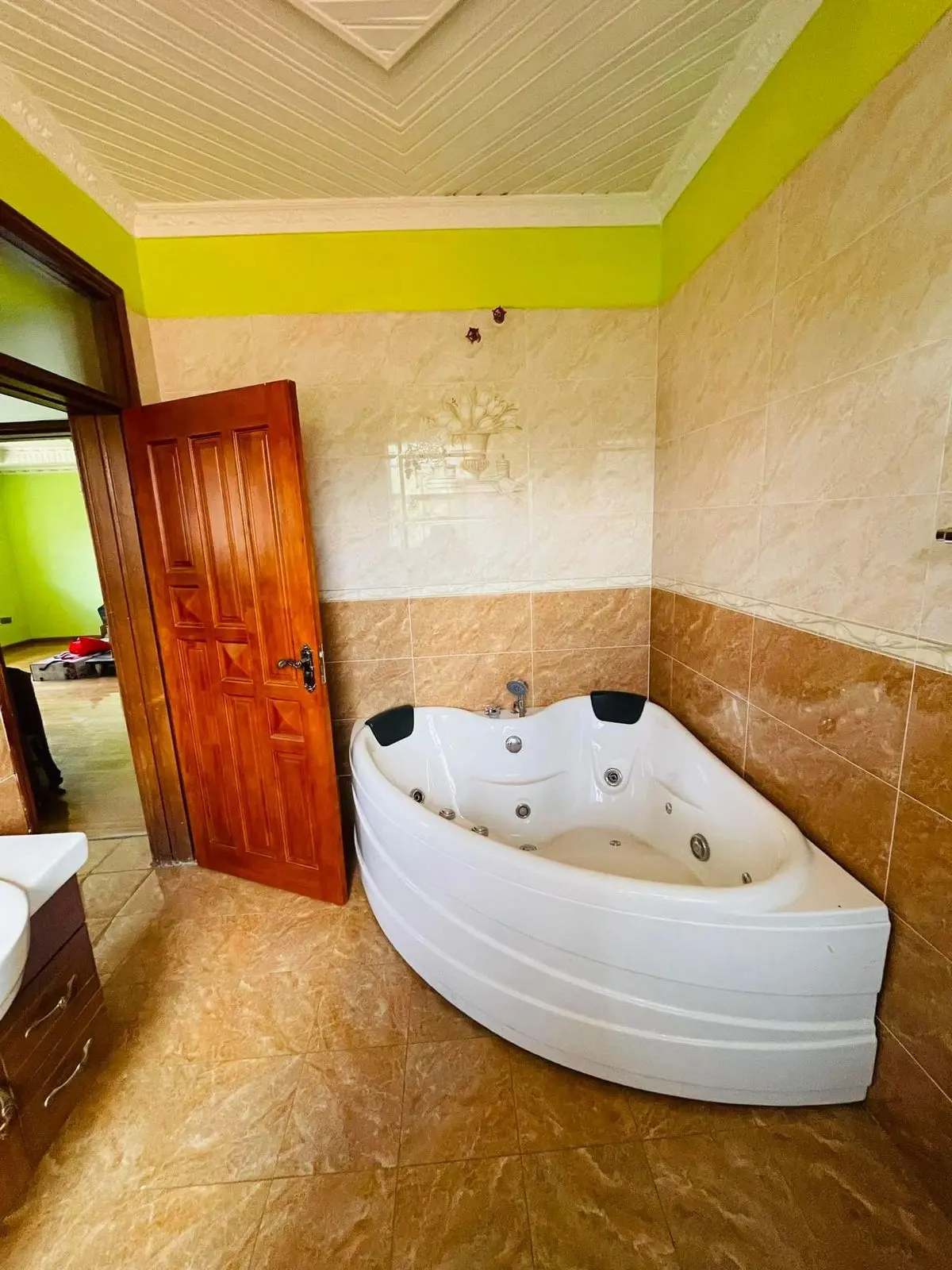Spacious Family House For Sale in Runda